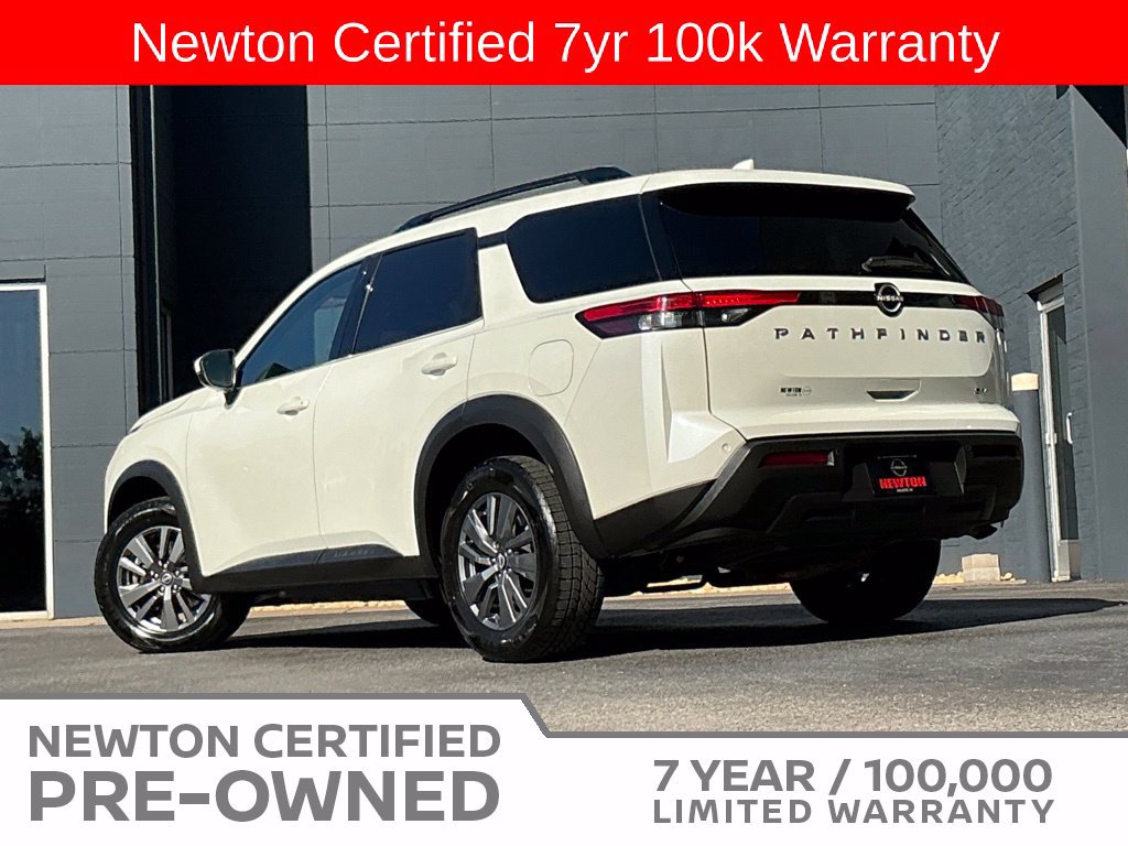 Used 2024 Nissan Pathfinder SV FWD image 23