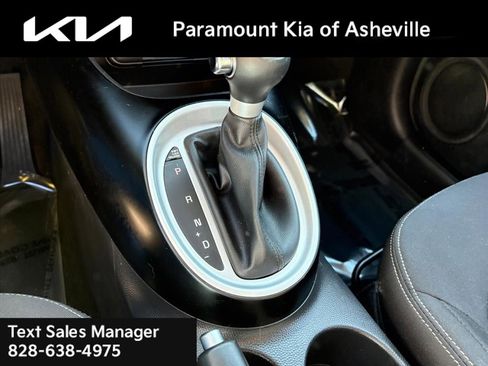 Used 2016 Kia Soul image 22