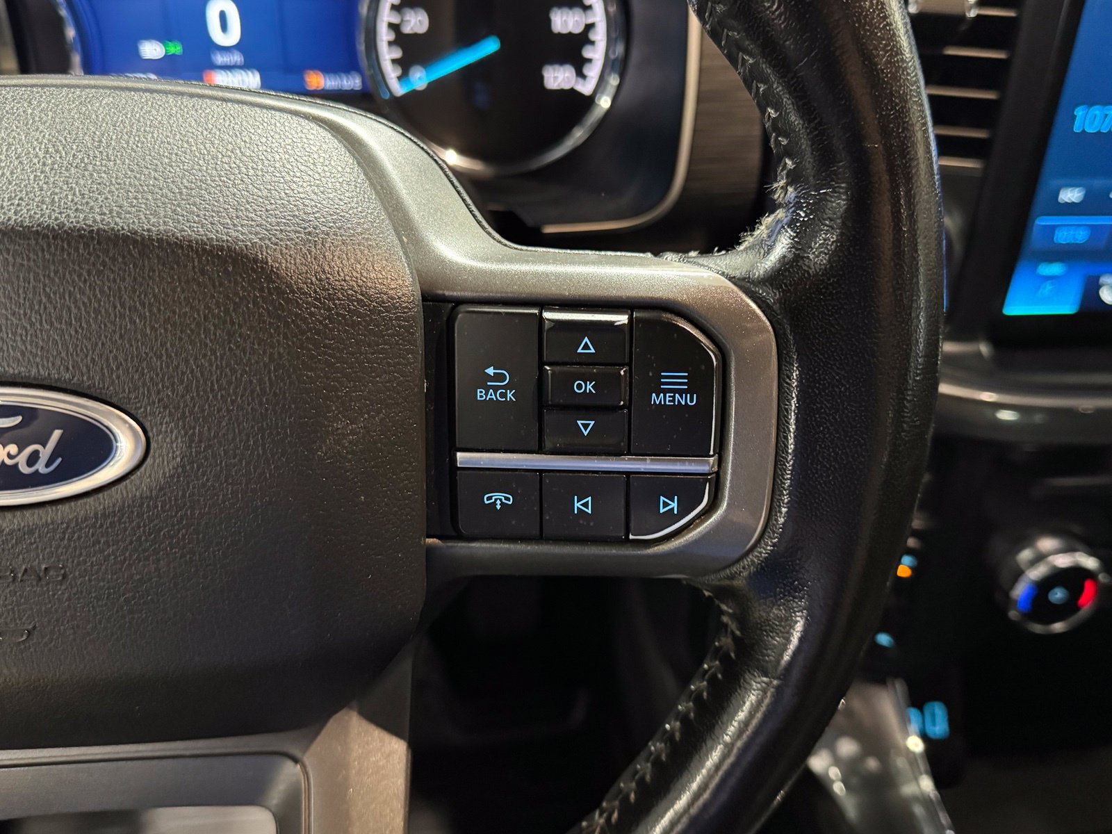 Used 2022 Ford F150 XLT w/ Equipment Group 302A High AWD/4WD image 22