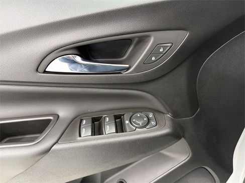 Certified 2022 Chevrolet Equinox LT image 21