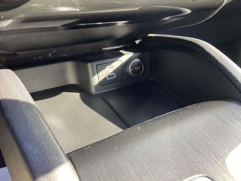 Used 2021 Ford Escape SEL image 22