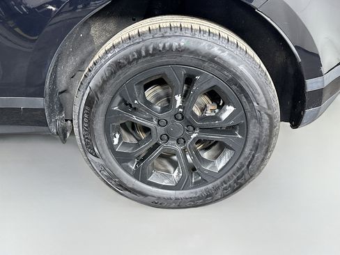 Used 2020 Land Rover Range Rover Evoque S image 37