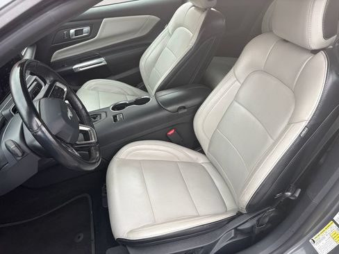 Used 2024 Ford Mustang Premium RWD image 9