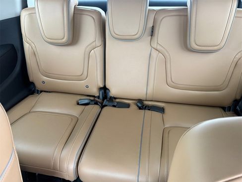 New 2026 INFINITI QX80 Luxe image 25