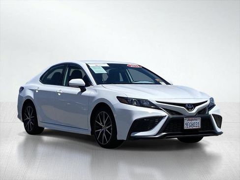 Certified 2023 Toyota Camry SE FWD image 12