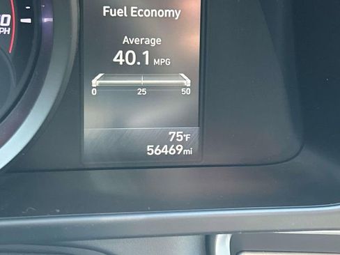 Used 2023 Hyundai Elantra SEL FWD image 32