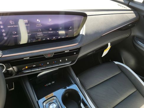 New 2026 Buick Envision Sport Touring image 8