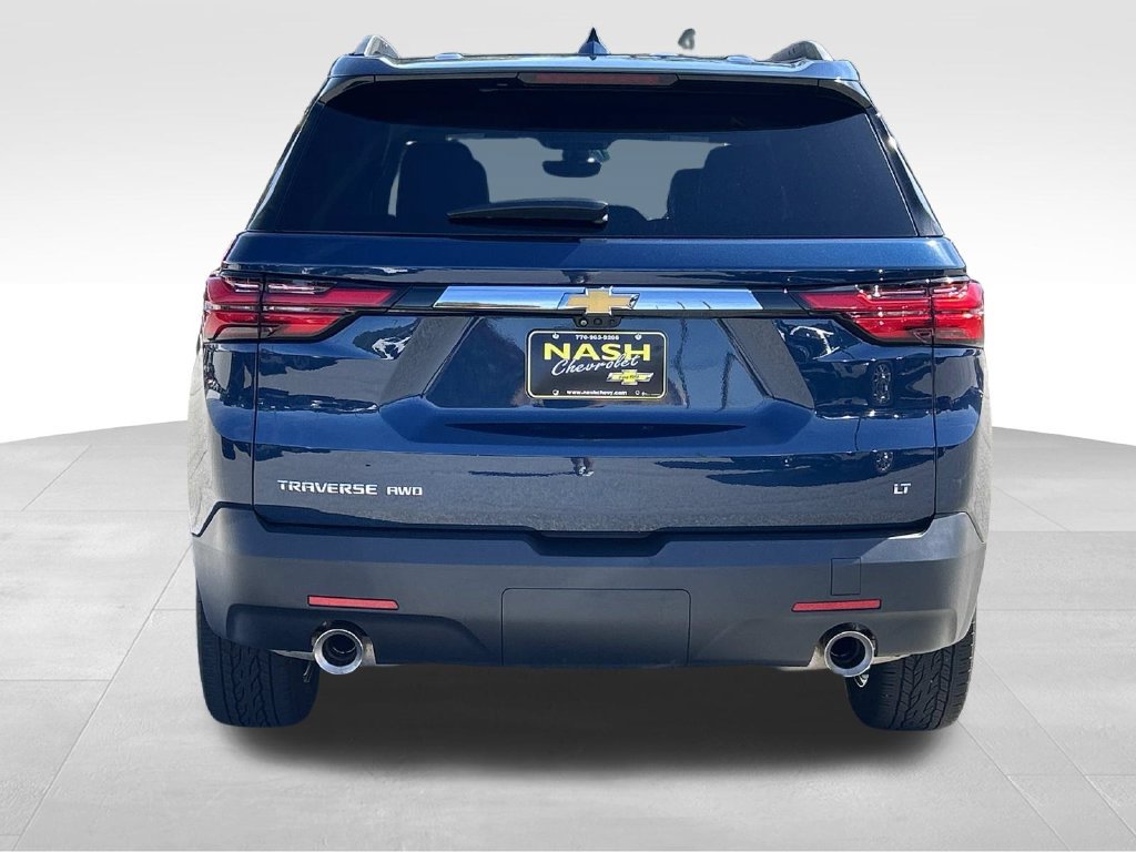 Used 2023 Chevrolet Traverse LT w/ LT Premium Package AWD/4WD image 4