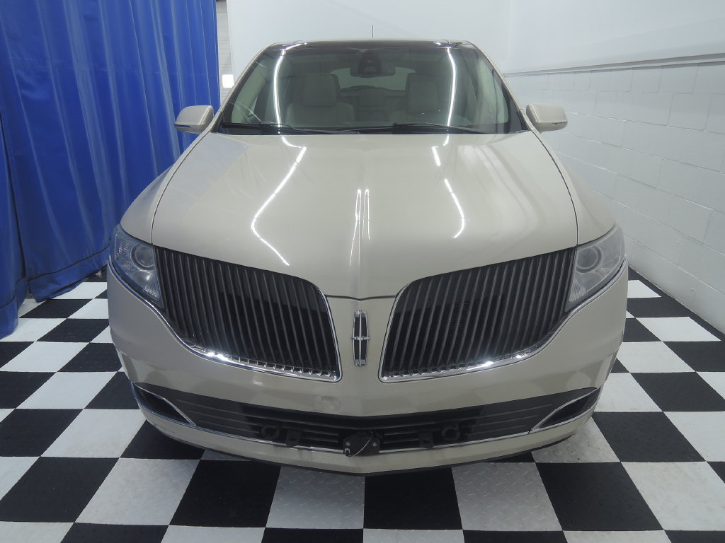 Used 2014 Lincoln MKT AWD w/ Equipment Group 201A image 12