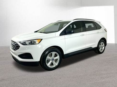Used 2022 Ford Edge SE image 1