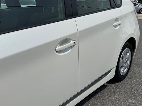 Used 2011 Toyota Prius Three w/ Solar Roof Pkg FWD image 13