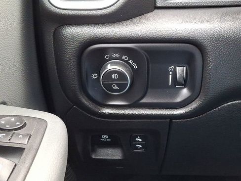 Used 2022 RAM 1500 Big Horn image 26