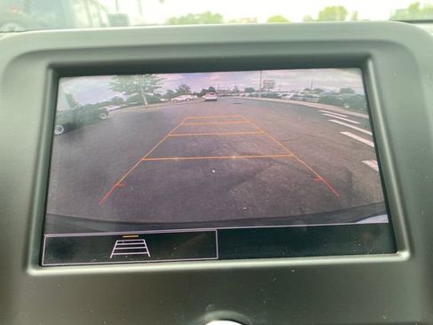 Used 2022 Chevrolet Equinox LT image 22