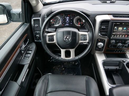 Used 2017 RAM 1500 Laramie w/ Convenience Group image 12