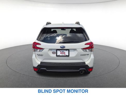 Used 2023 Subaru Forester Limited AWD/4WD image 8