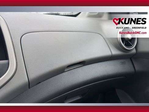 Used 2015 Chevrolet Sonic LTZ image 19