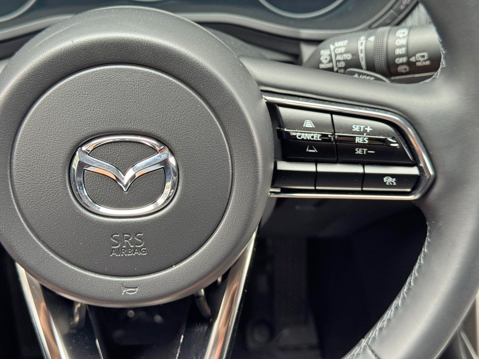 Used 2025 MAZDA CX-90 3.3 Turbo w/ Select Package AWD/4WD image 21