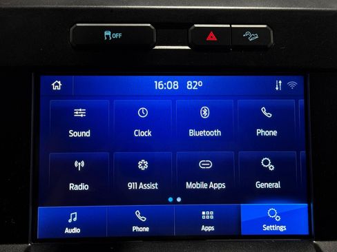 Used 2022 Ford F250 XLT w/ XLT Value Package AWD/4WD image 8