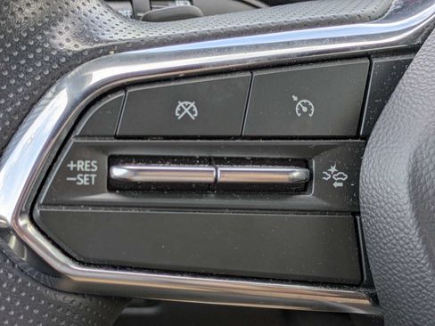 Used 2025 Chevrolet Equinox EV LT FWD image 26