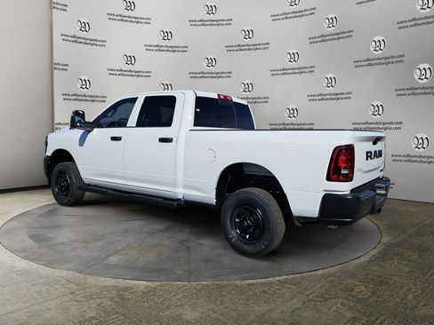 New 2026 RAM 2500 Tradesman AWD/4WD image 3
