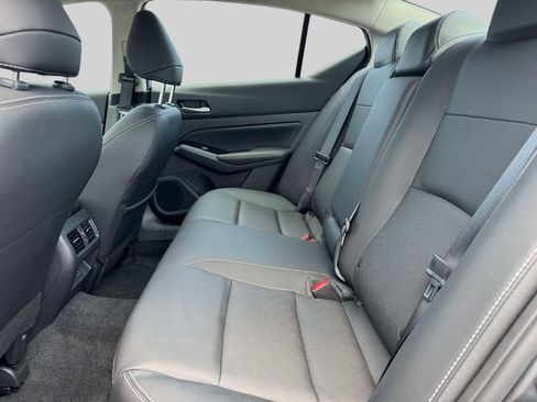 Certified 2025 Nissan Altima 2.5 SL FWD image 11