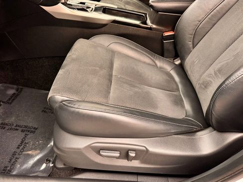 Used 2023 Mitsubishi Eclipse Cross SE image 36