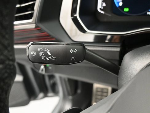 Used 2024 Volkswagen Jetta GLI Autobahn image 19