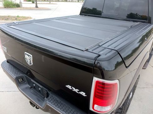 Used 2017 RAM 2500 Longhorn w/ Convenience Group AWD/4WD image 27