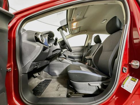 Used 2025 Nissan Versa SV w/ Trunk Package FWD image 13