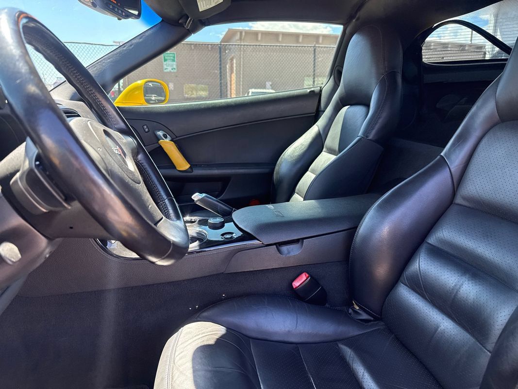 Used 2008 Chevrolet Corvette Coupe RWD image 10