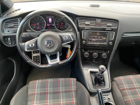 Used 2017 Volkswagen GTI S FWD image 30