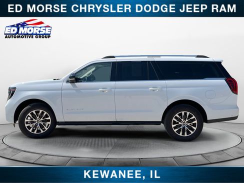 Used 2025 Ford Expedition Max Platinum AWD/4WD image 2