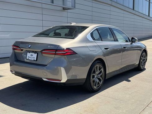 Certified 2026 BMW 530i xDrive w/ Premium Package image 4