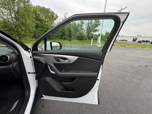 Certified 2025 Chevrolet Blazer LT w/ LPO, Floor Liner Package image 19