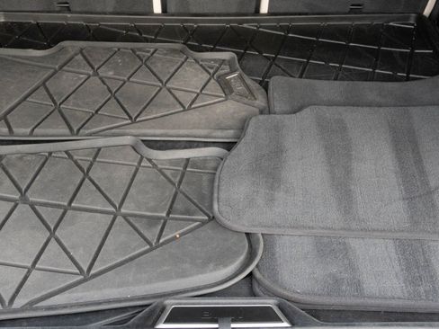 Certified 2024 BMW iX xDrive50 w/ Sport Package image 38