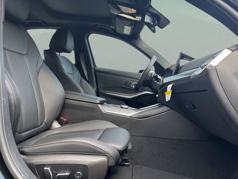 Used 2025 BMW 330i xDrive Sedan image 24