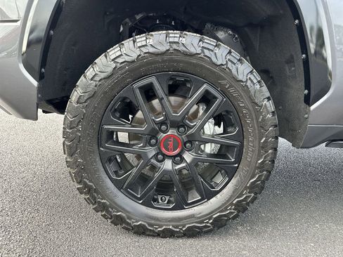 Used 2026 Toyota Tundra Platinum AWD/4WD image 16