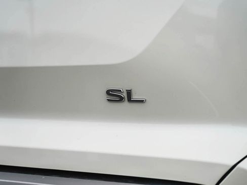 Used 2023 Nissan Pathfinder SL w/ Lighting Package (N92) image 12