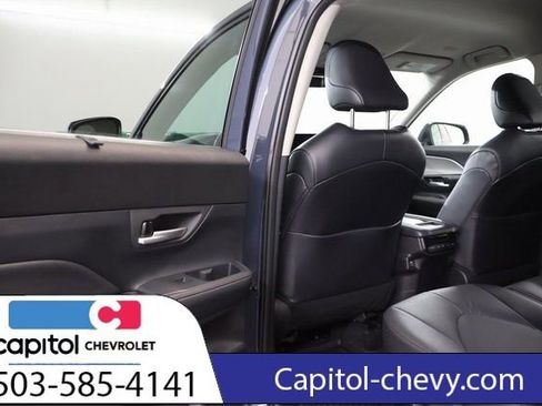 Used 2024 Toyota Grand Highlander XLE image 27