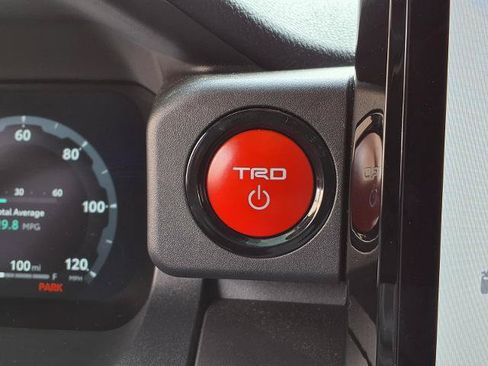 Used 2025 Toyota 4Runner TRD Off-Road Premium w/ Tow Technology Package AWD/4WD image 9
