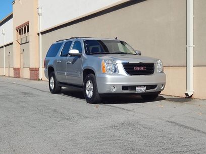 Used 2013 GMC Yukon XL SLT