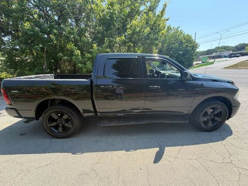 Used 2018 RAM 1500 Big Horn AWD/4WD image 2