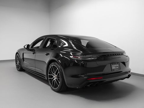 Certified 2023 Porsche Panamera GTS AWD/4WD image 3