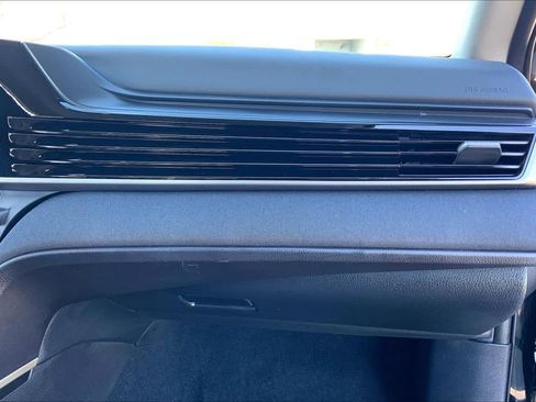 Certified 2025 Toyota Camry LE image 18