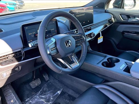 New 2026 Honda Prologue Touring image 8