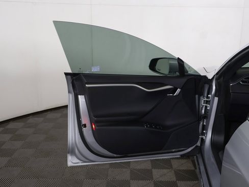 Used 2018 Tesla Model S P100D image 22