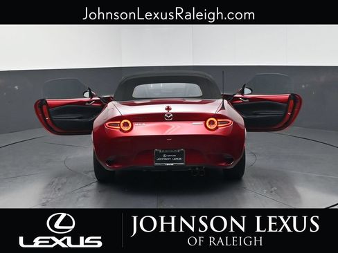 Used 2024 MAZDA MX-5 Miata Grand Touring RWD image 33