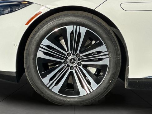 Certified 2023 Mercedes-Benz EQS 450+ Sedan image 4