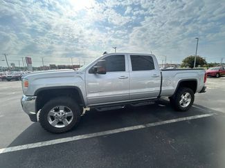 Used 2017 GMC Sierra 2500 SLE w/ HD SLE Preferred Plus Package AWD/4WD video 1