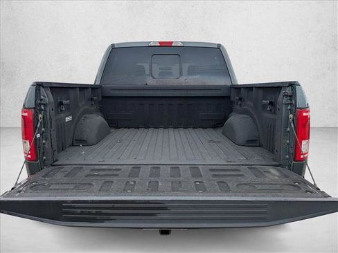 Used 2015 Ford F150 XLT w/ Equipment Group 302A Luxury image 18